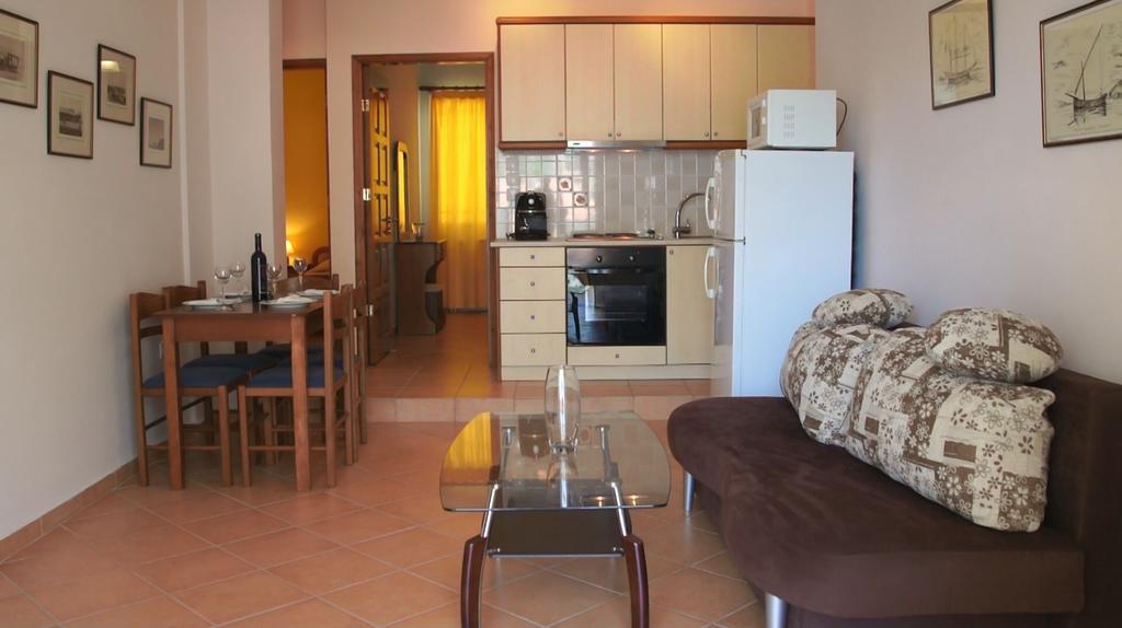 Santafemia Apartment Agia Efimia Стая снимка