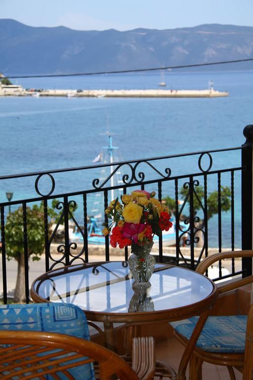 Santafemia Apartment Agia Efimia Стая снимка